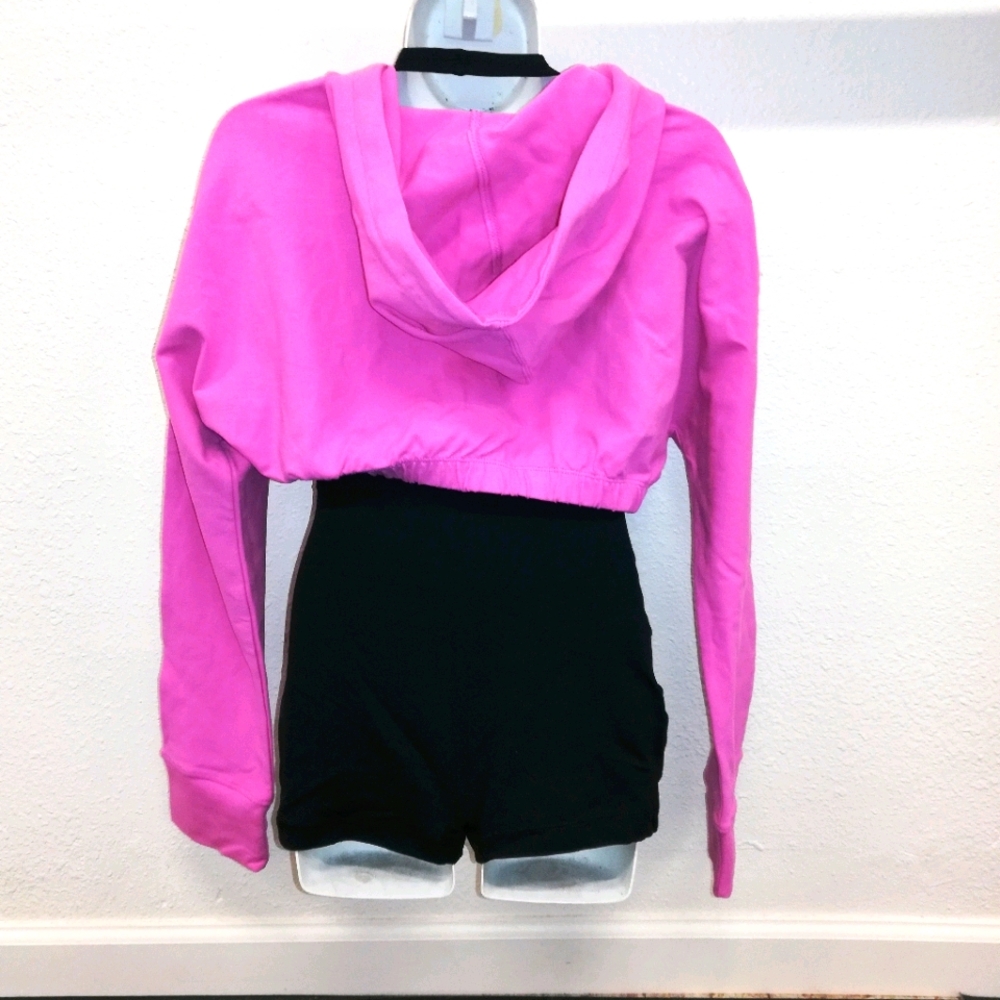 Pink cropped hoodies